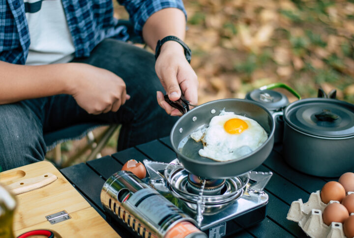 Easy One-Pot Meals to Cook While Camping