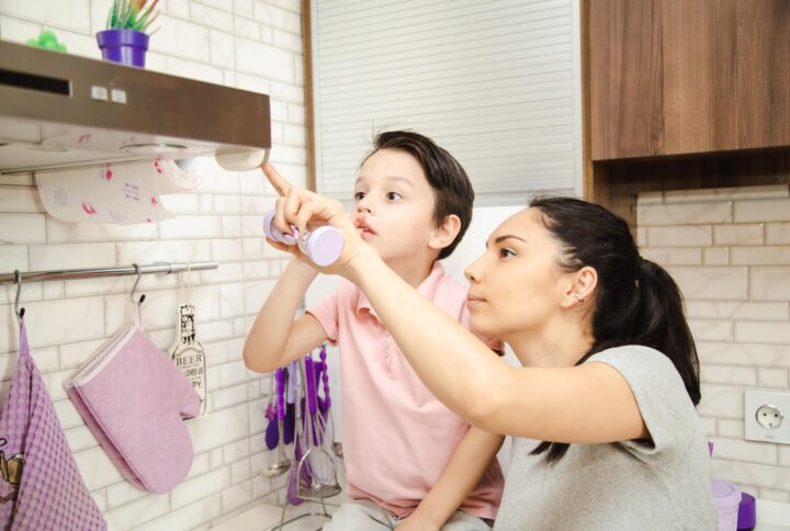 Kitchen Safety Tips Should Kids Knows