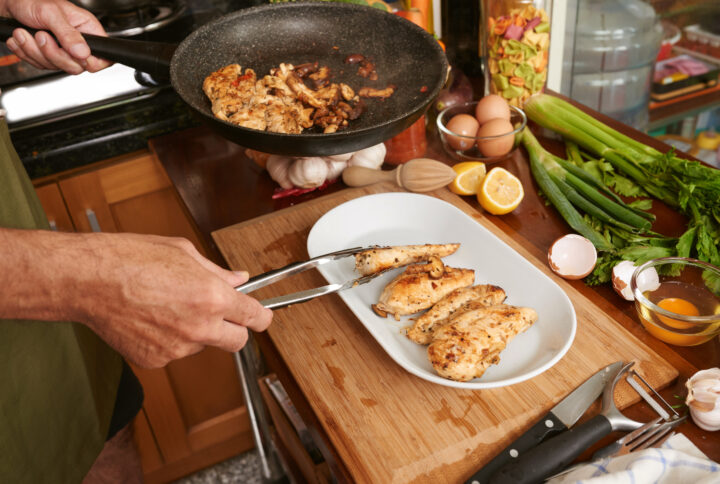 How Becoming a Home Chef Can Bring Your Family Together